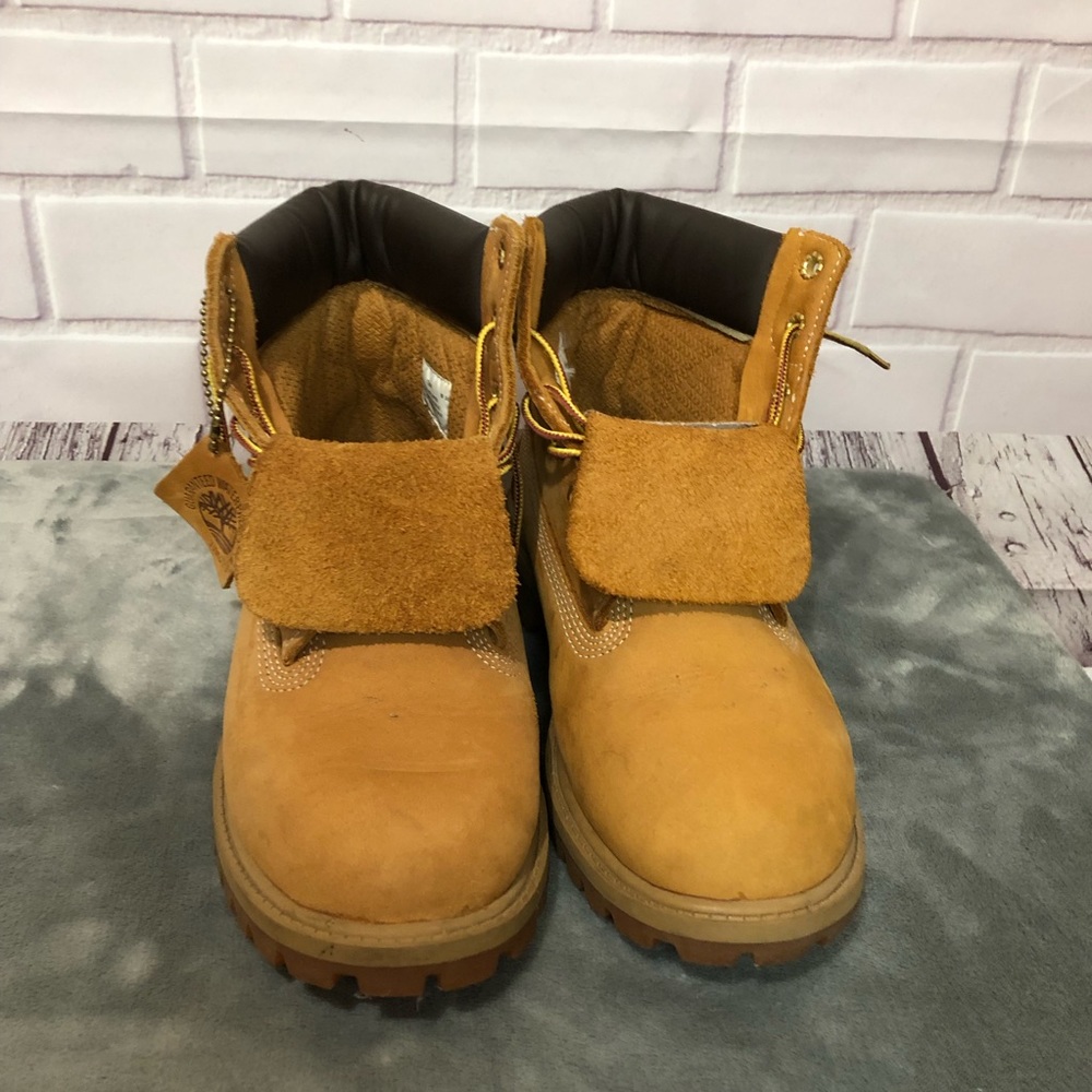 Timberland wheat nubuck 12909 mens boys size 5